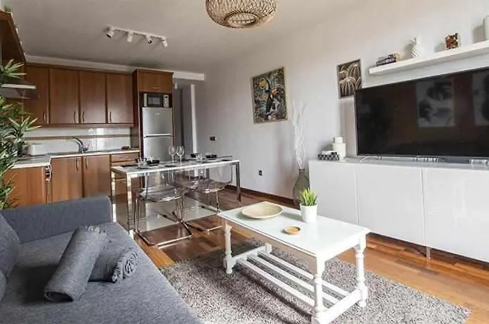 Apartment Holyhome *